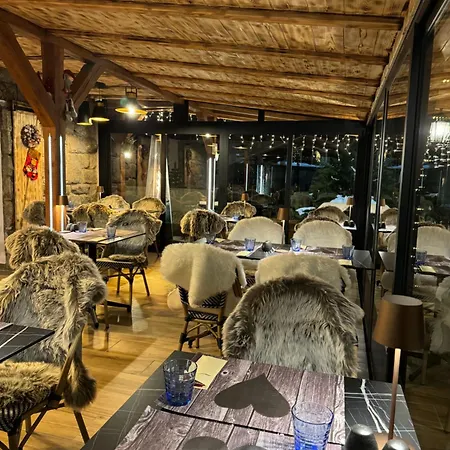 & Restaurant Krakonos 3*