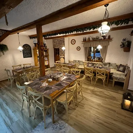 & Restaurant Krakonos Maison d'hôtes 3*